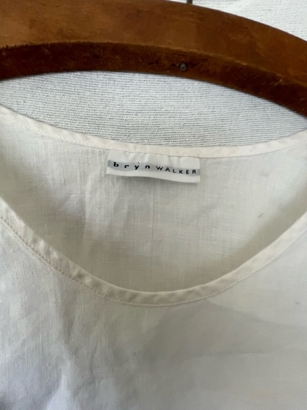 BRYN WALKER white new without tags  100% linen size L - Picture 4 of 7